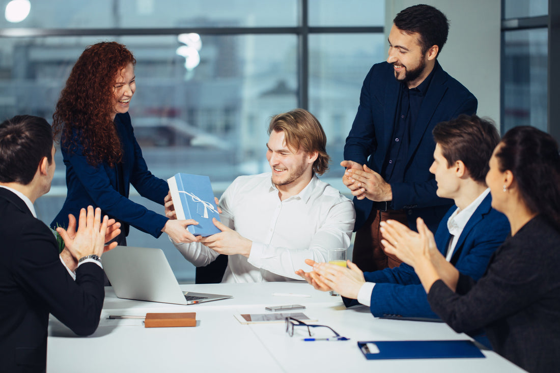 Why Real Gift Advisors Make Corporate Gifting Easier
