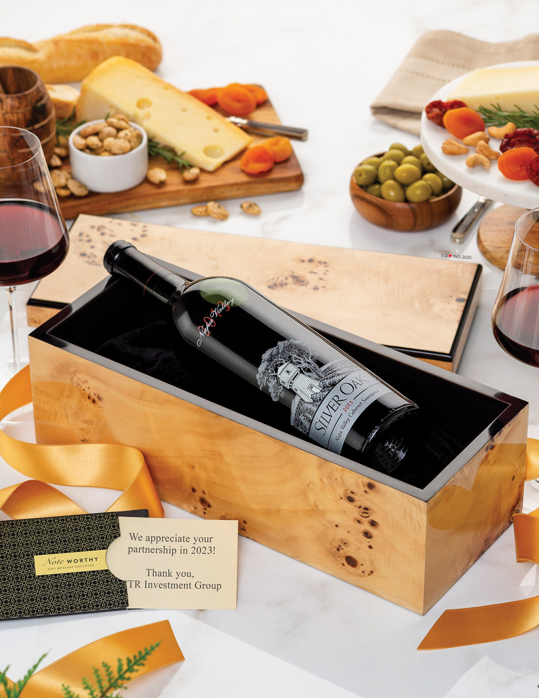 Silver Oak Wine in a Burlwood Box