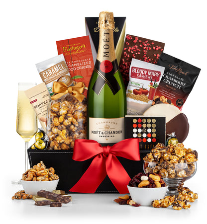 5th Avenue with Moët & Chandon Imperial Brut Champagne