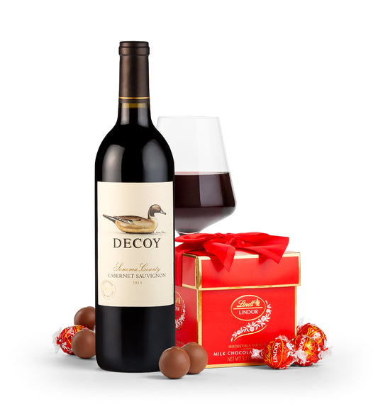 Classic LINDOR Truffle Box with Decoy Cabernet Sauvignon