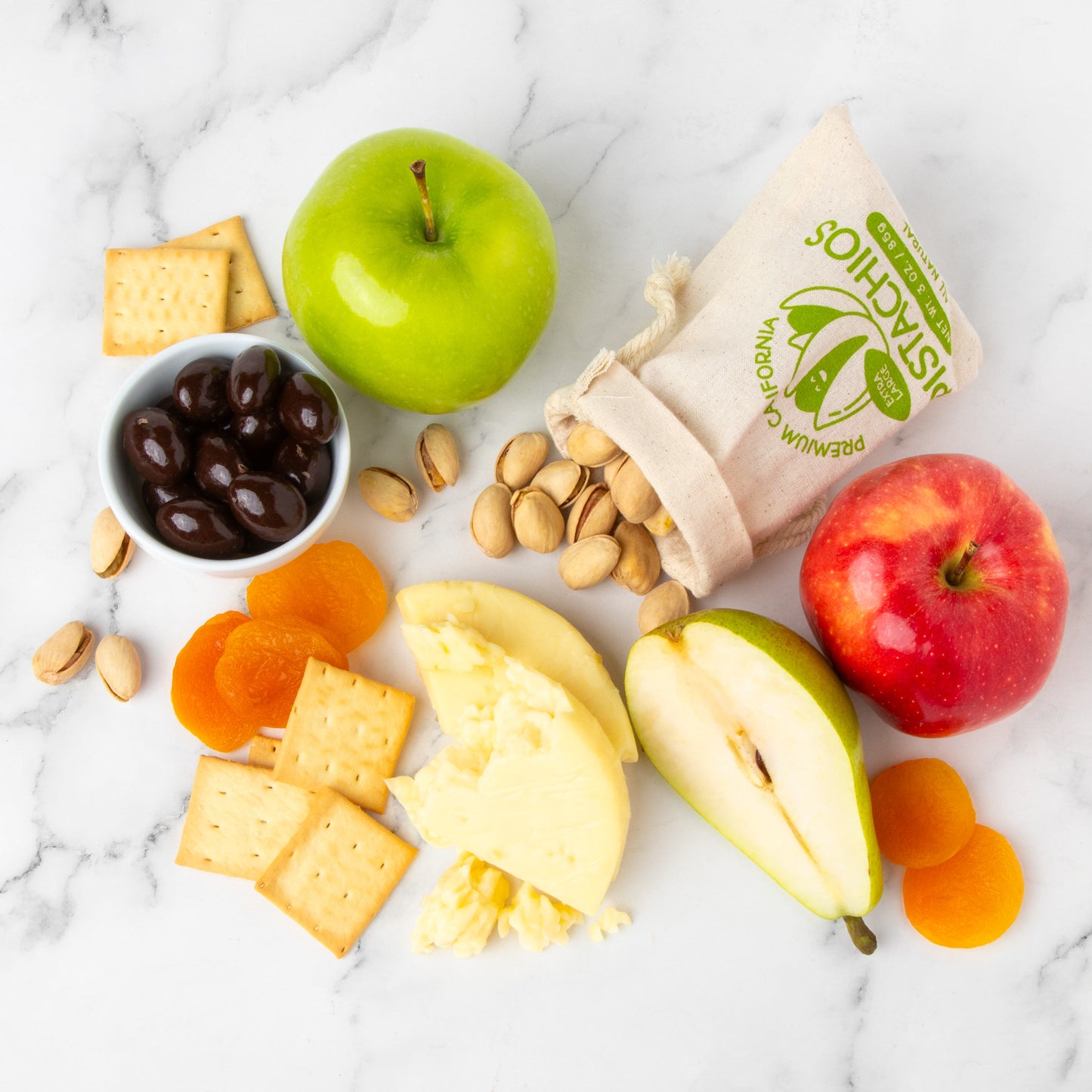 Harvest Orchard Fruit, Cheese & Gourmet Crate